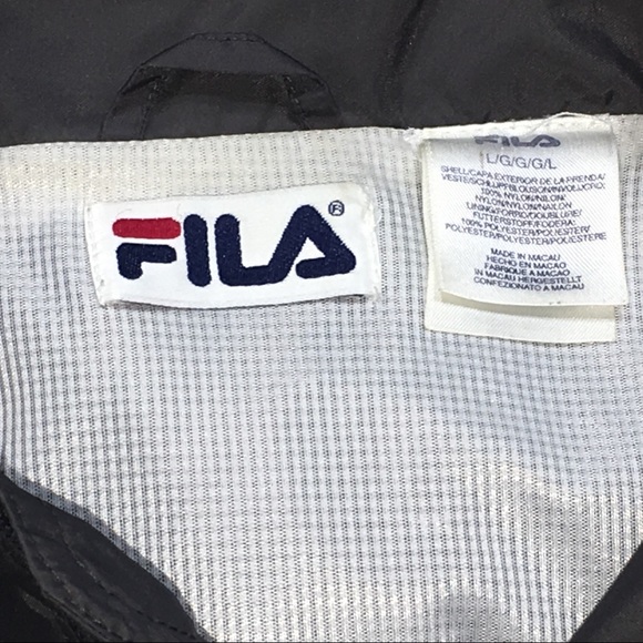⭐️ VINTAGE FILA WINTER BREAKER - Picture 4 of 6